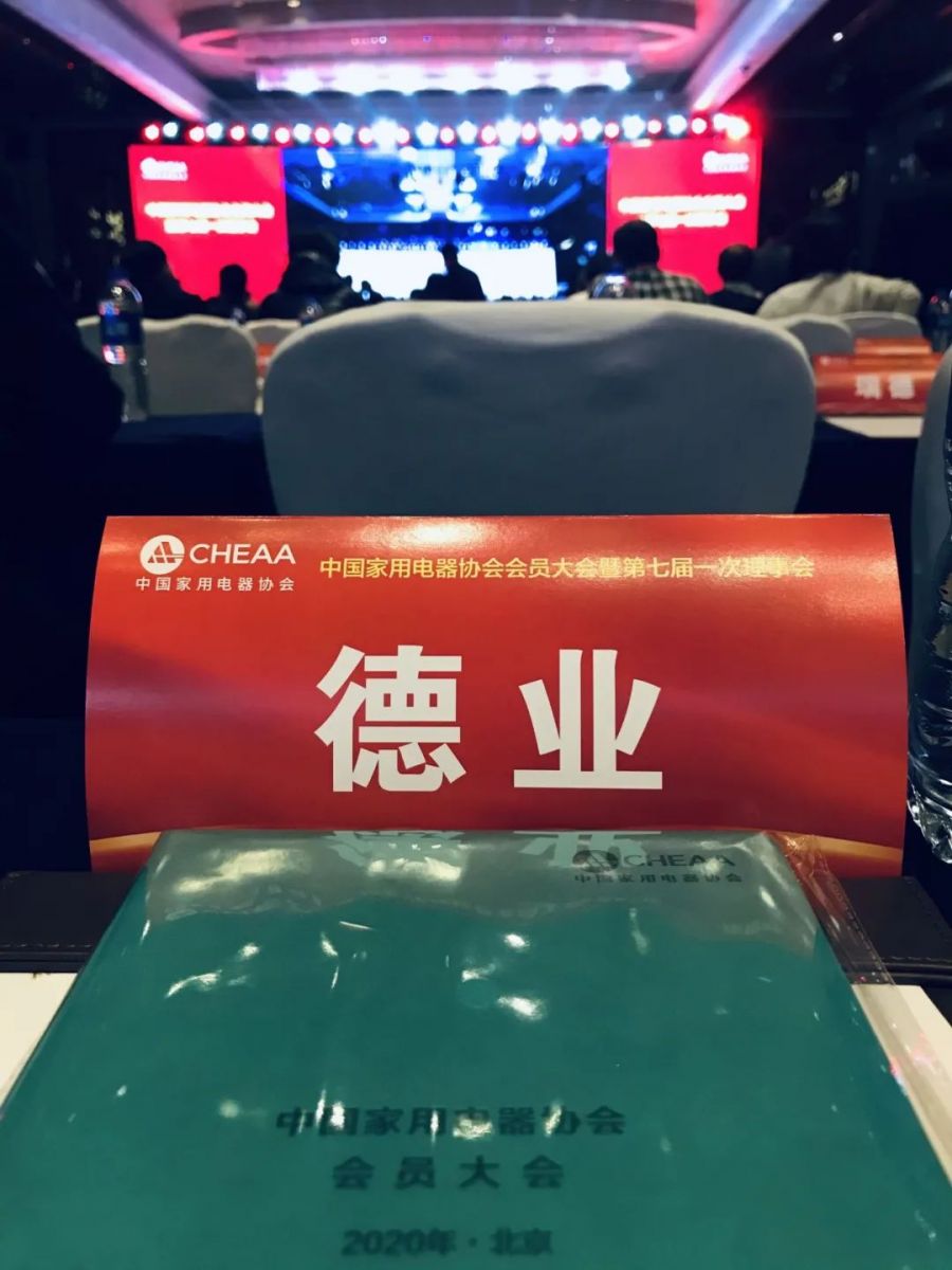 1625126922836463QamJ.jpg aae92a85adbf54bb61b6a2e80329a907.jpg